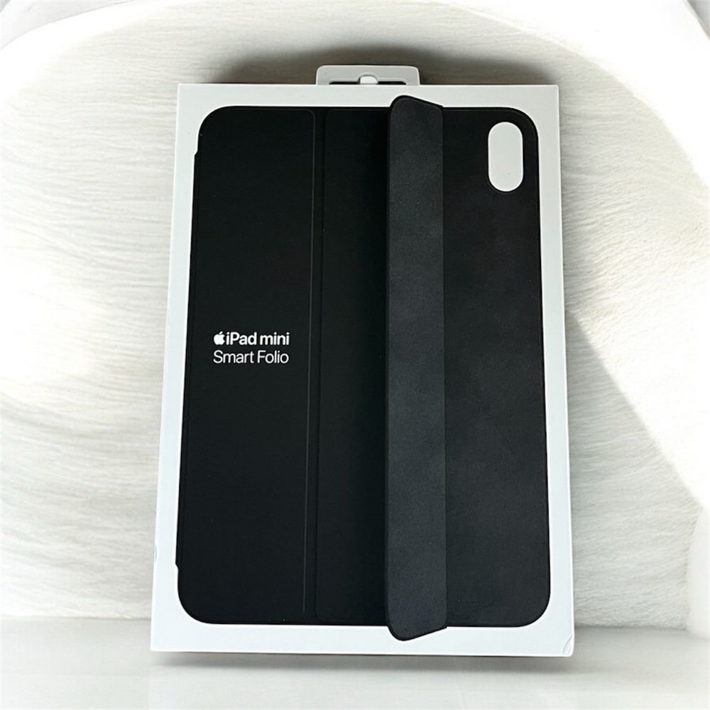⚫️APPLE: iPad mini Smart Folio case 6th generation in black, new in box⚫️